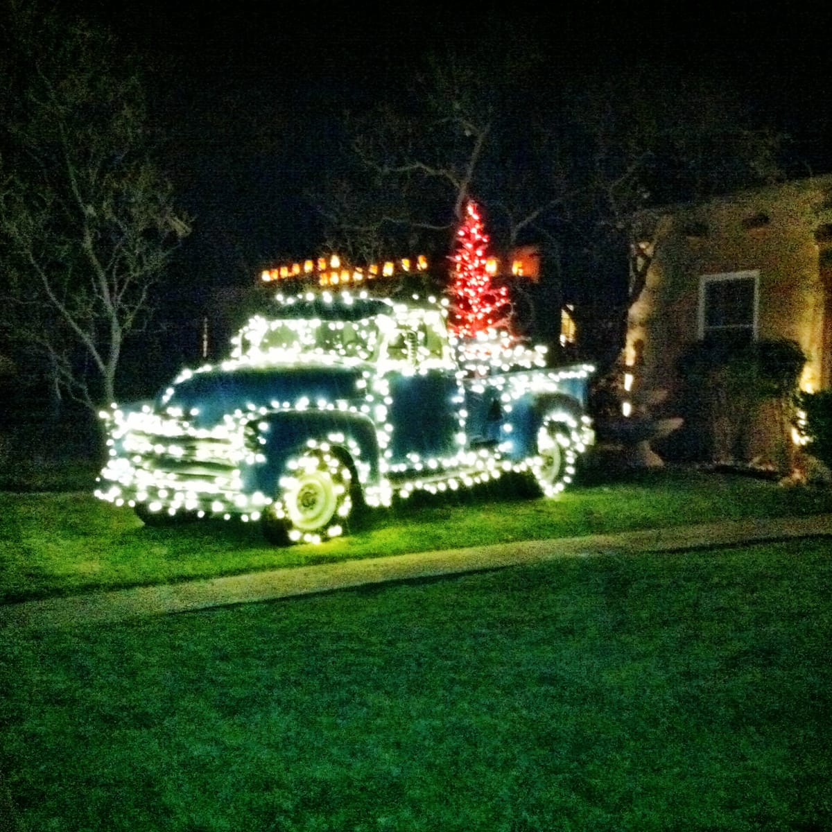 Six strategies for stressful holiday gatherings